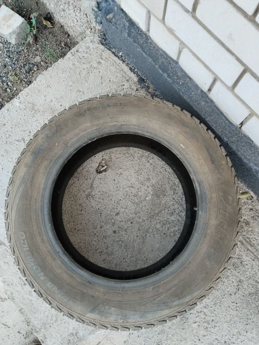 185/65R15 Зима 1шт