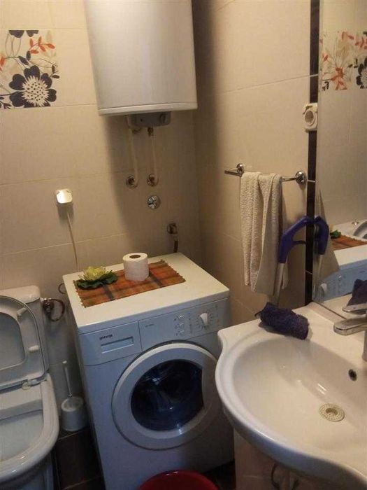 Дава се под наем Двустаен апартамент в Бургас, Лазур - 55 кв.м за 239.7 € - Снимка #8