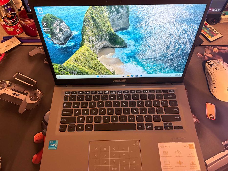 Vand Laptop Asus X415