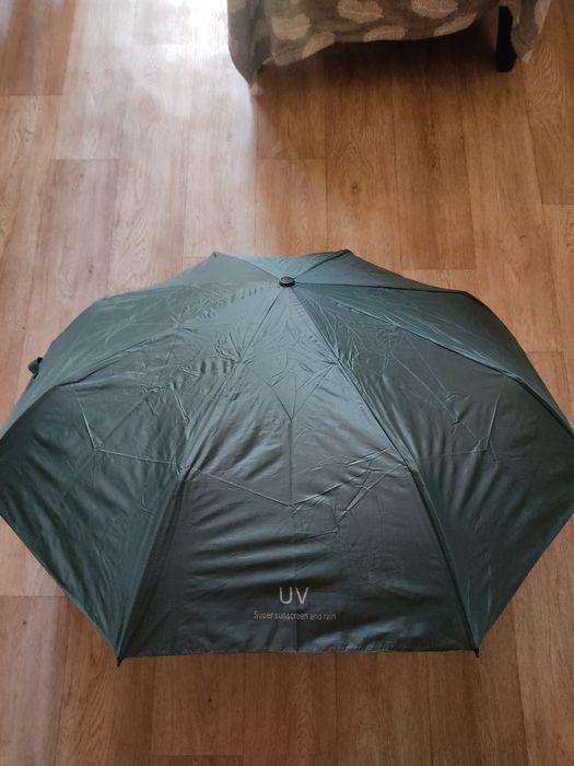 Продам новый  зонтик.