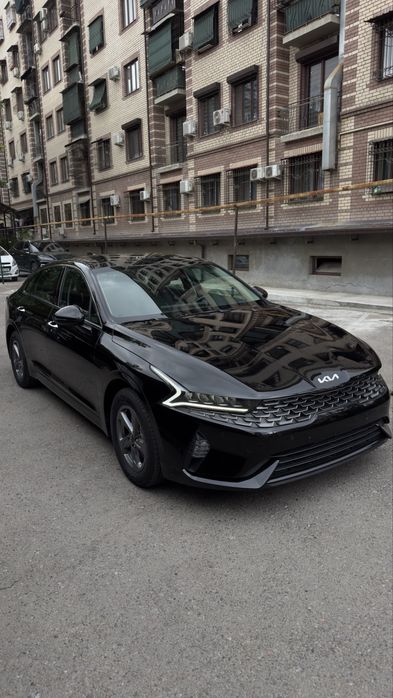 Kia k5, почти новая с панарамой