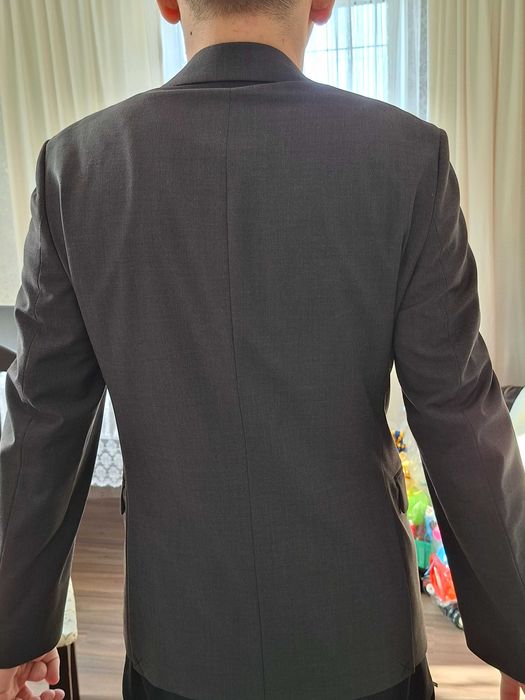 Пиджак мужской серый