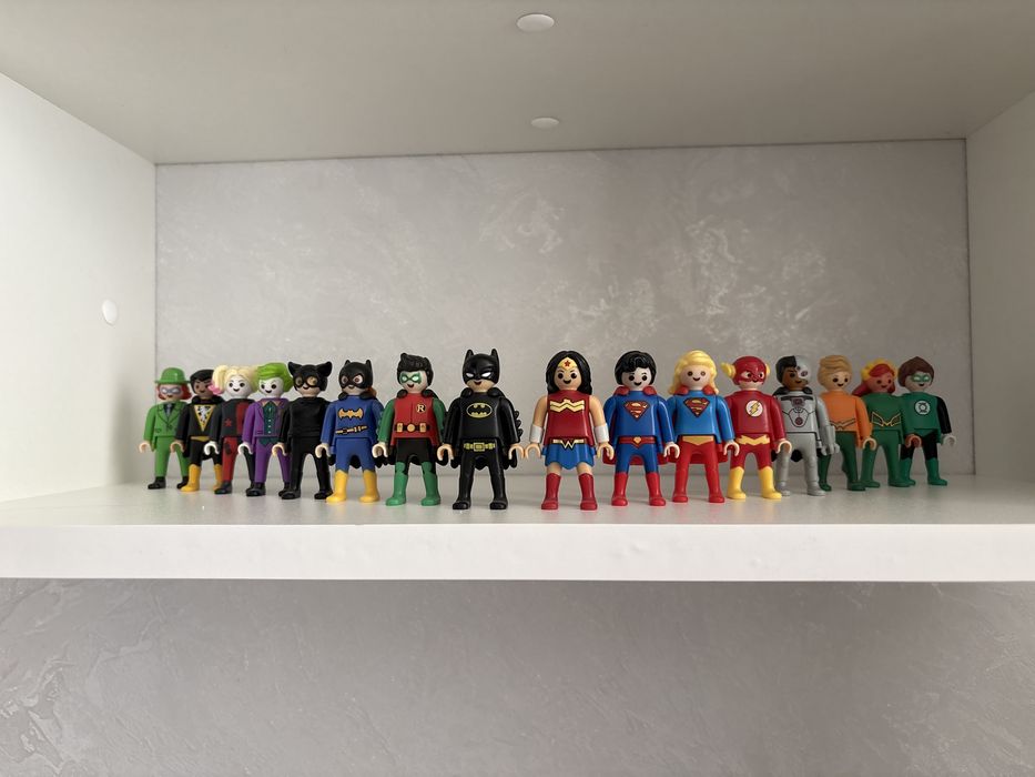 полная коллекция фигурок DC Playmobil