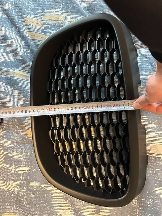 Решетка (пита) за сеат леон 2006 - 2010г