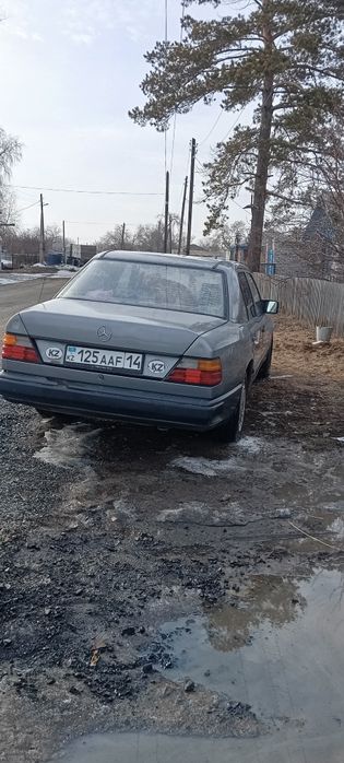 Мерседес 124 Е200