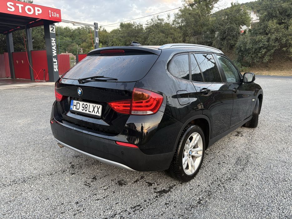 BMW X1 2010 — imagine 2