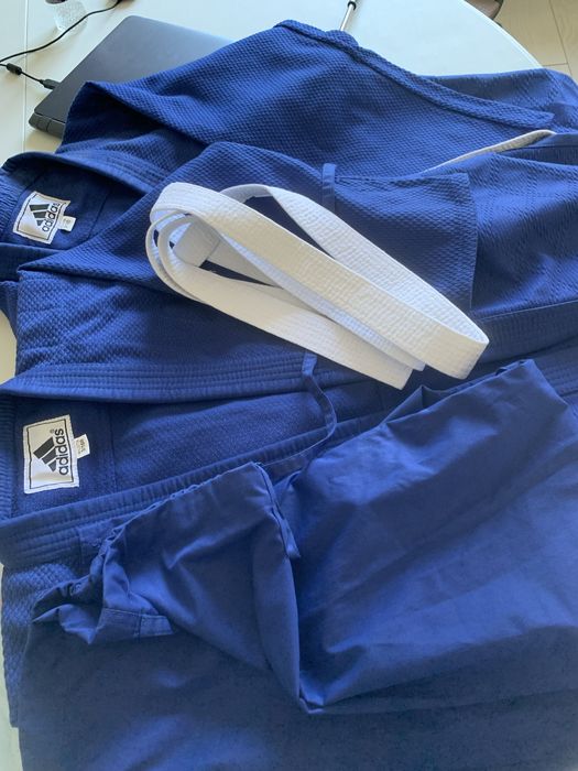 Продам  кимоно для дзюдо