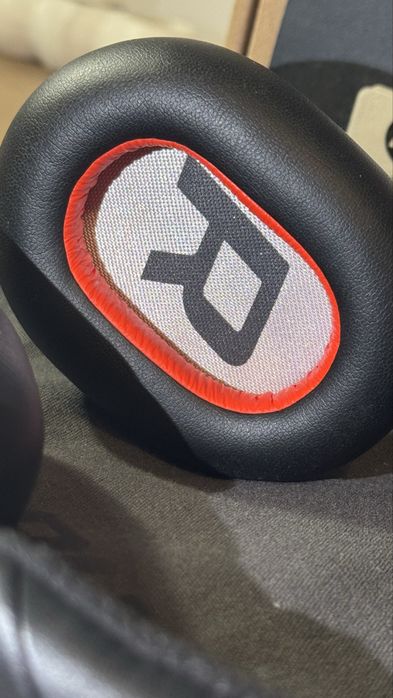 Plantronics Casti Bluetooth Wireless Voyager 8200 UC Black, Noi