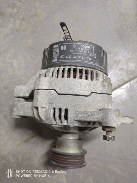 Продам запчасти на Ауди мотор 2.0