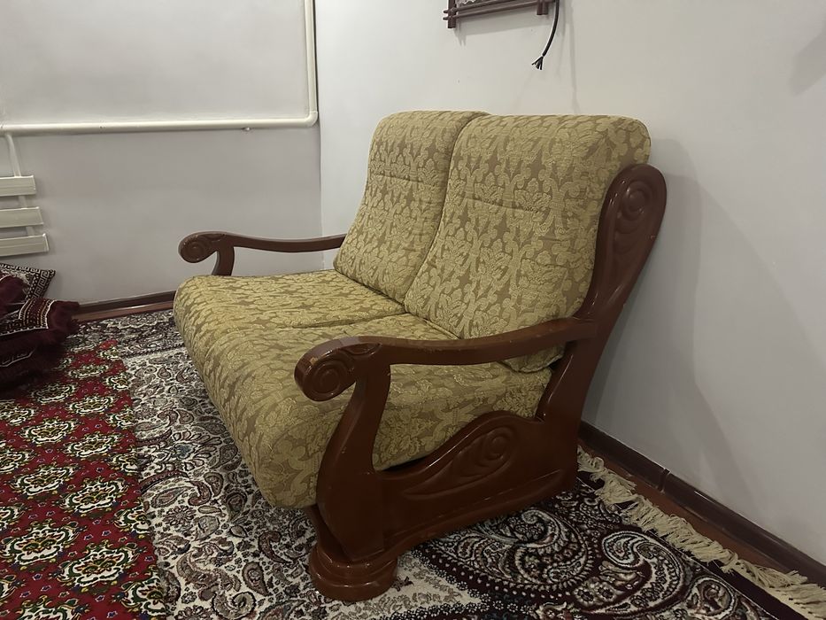 Диван для гостиной