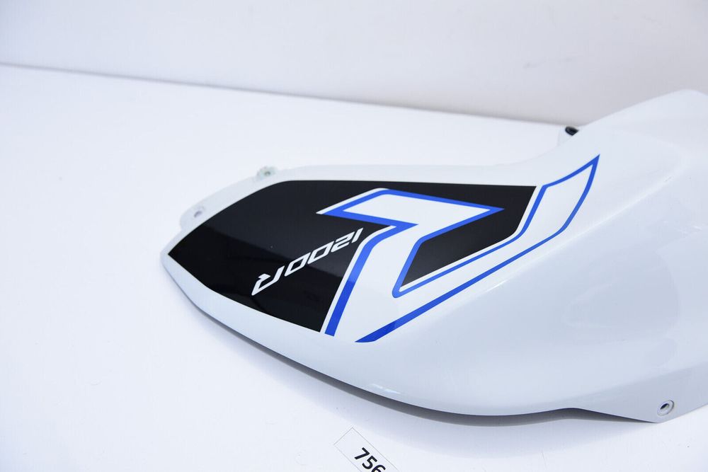 Carena rezervor partea stanga BMW R1200r R1250R K53 K54