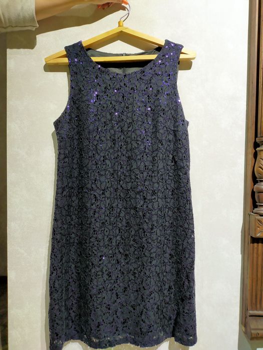 джинсы, платья, толстовки