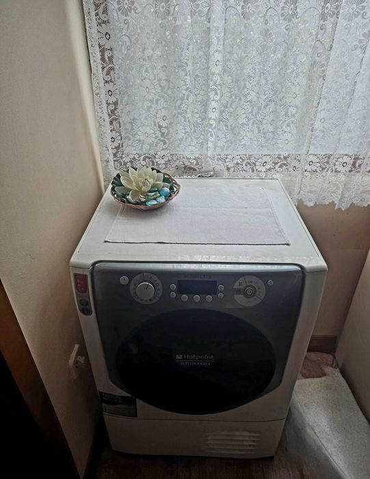 Сушилня Аристон 9кг