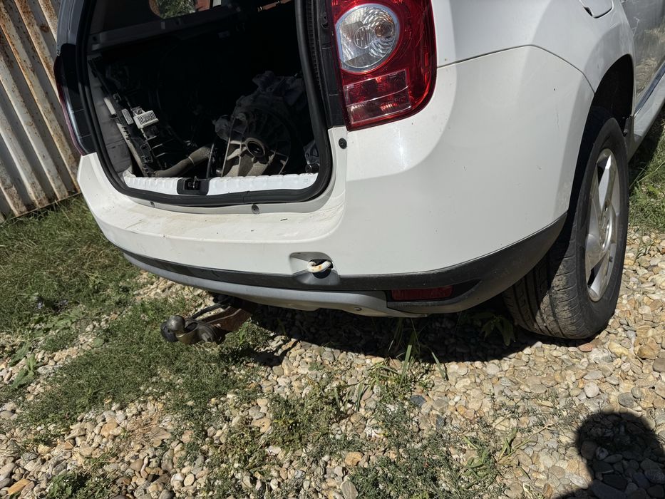 Cutie transfer dacia duster 1.5 diesel 4x4 / volan / bara spate duster / stop spate duster / calculator motor ecu duster / pompa servo duster / abs