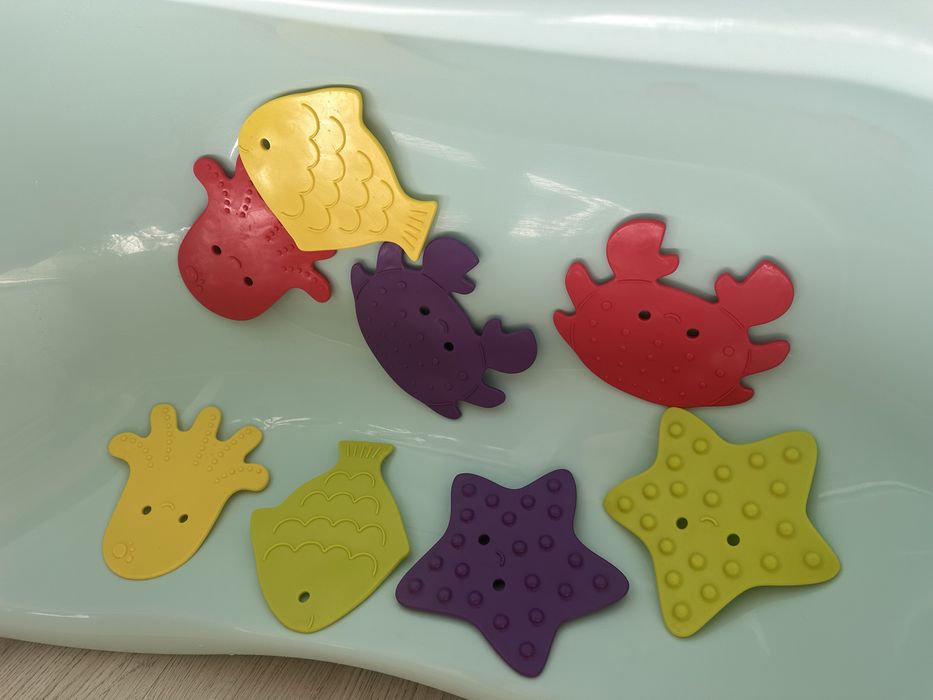 Коврики-игрушка на присосках