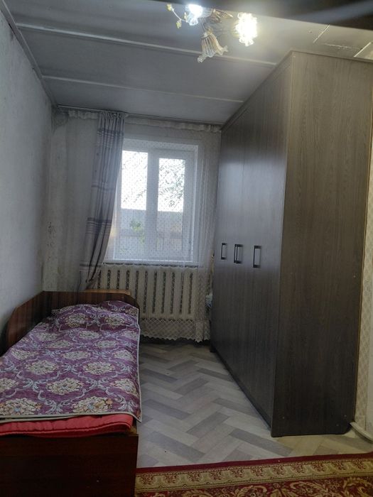 Продам дом на Мурате за магазином саида