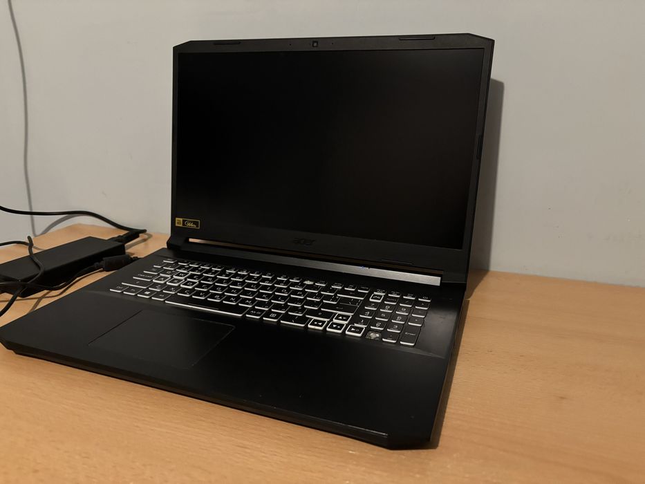Acer Nitro AN517-41 - Ryzen 7 5800H / RTX 3080 / 32GB RAM / 1 TB SSD + ПОДАРЪК Razer Huntsman Mini 60%