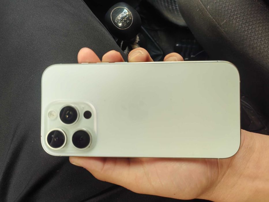 IPhone 16 PRO без каропка