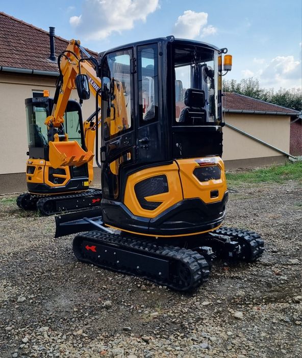 Excavator Lubeck W 230- Nou 2.3 t. Garantie 2 ani