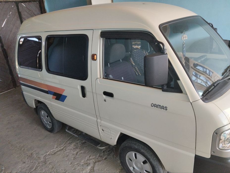 SROCHNA. Damas avtomobili sotiladi