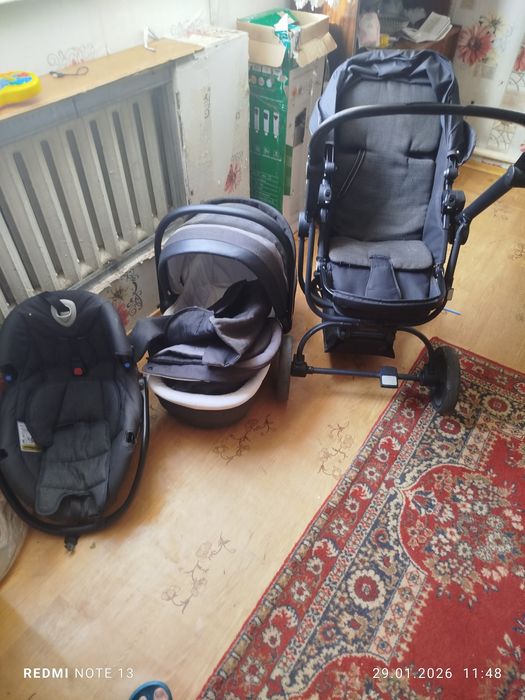 Продам коляску Саm