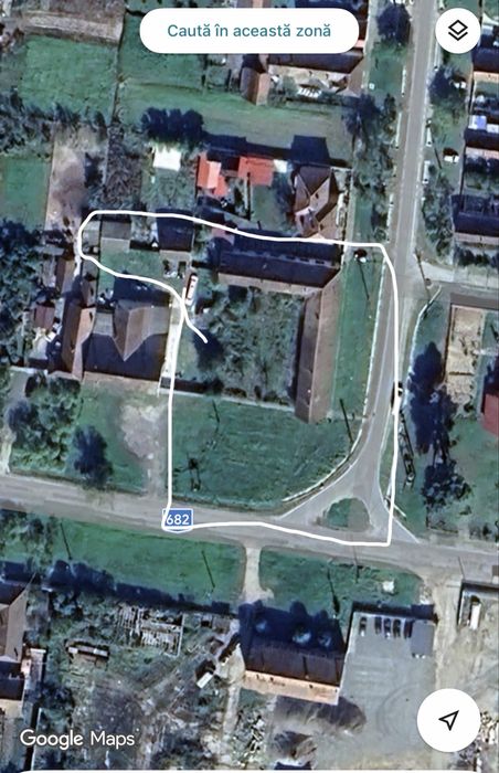 Casa mare 600 mp utili pe teren de 1800 mp