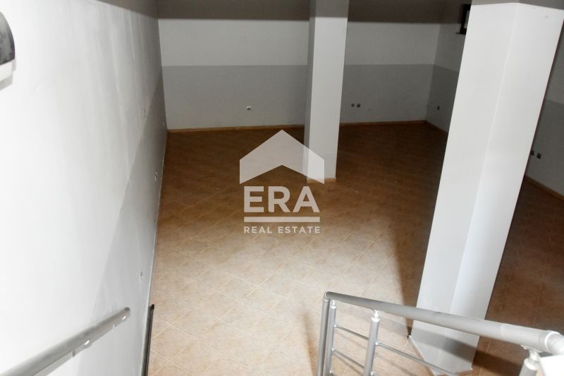 Продава се Склад в Варна, Погреби - 66 кв.м за 1296 €/кв.м - Снимка #2