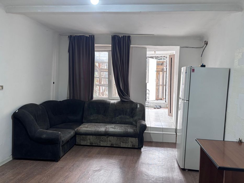 Сдам квартиру в частном доме