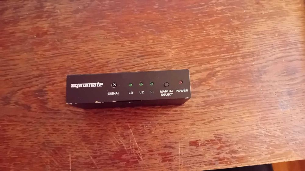3-in-1 HDMI Switch -- promate proswitch.h3