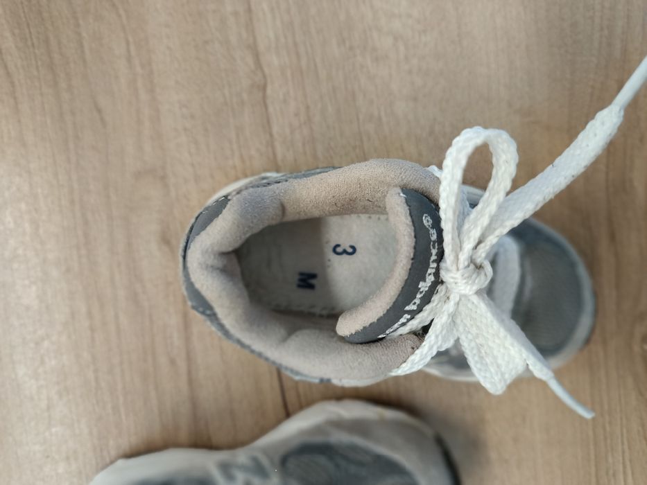 Маратонки New Balance за бебе