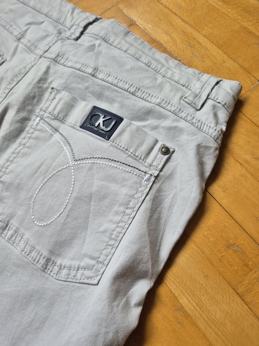 Pantaloni scurți/capri Calvin Klein Jeans pentru fete/adolescente - 16