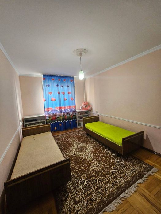 Буюк Ипак Йули 3/3/4 Банковская Поленова М.Горький Буз-Базар