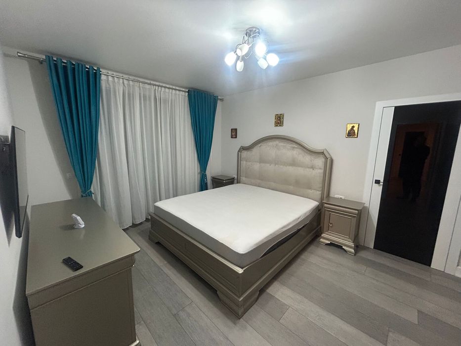 Inchiriez ap 2 camere central park