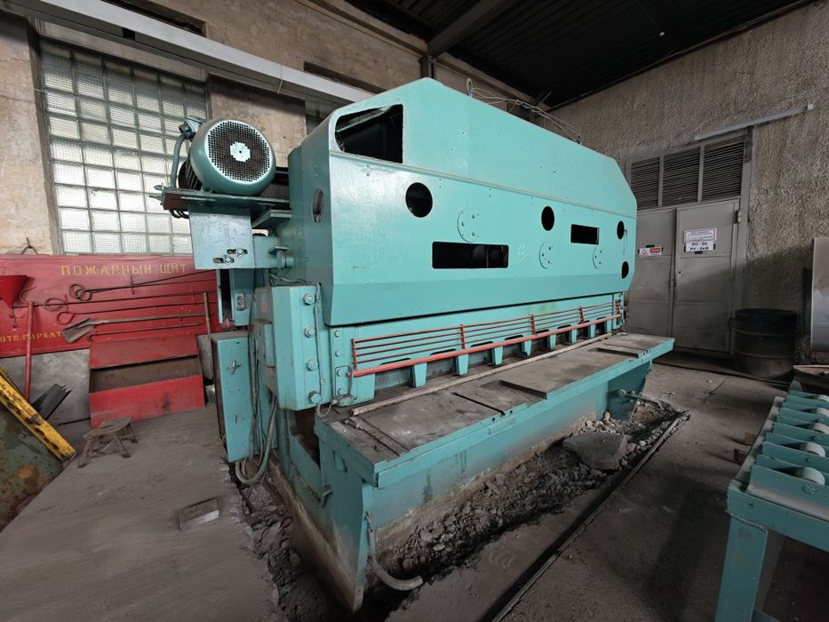 Продам ножницы гильотинные НГ 16