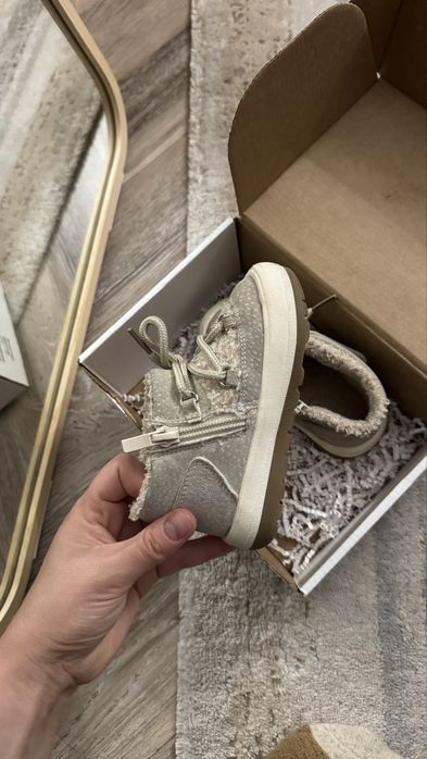 Продам ботинки весна-осень