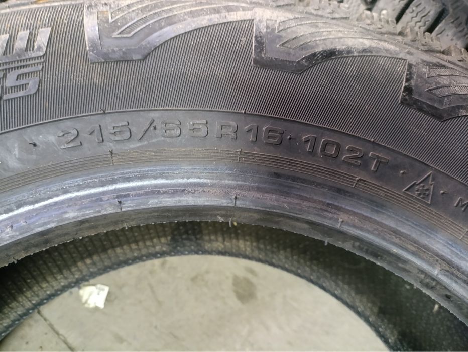 На 16. 215/65 Кордиант