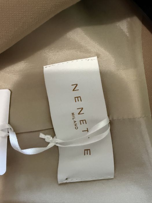 Продавам чисто ново сако на Италианската марка NENETTE Milano