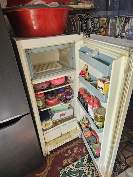 Xaladilnik  sotiladi