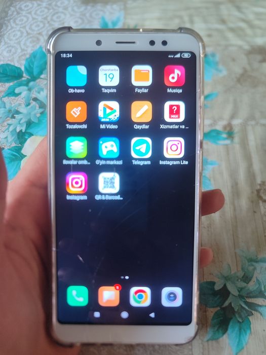 Redmi note 5 (3/32) holati yomonroq ishledi be atkaz 2sim
