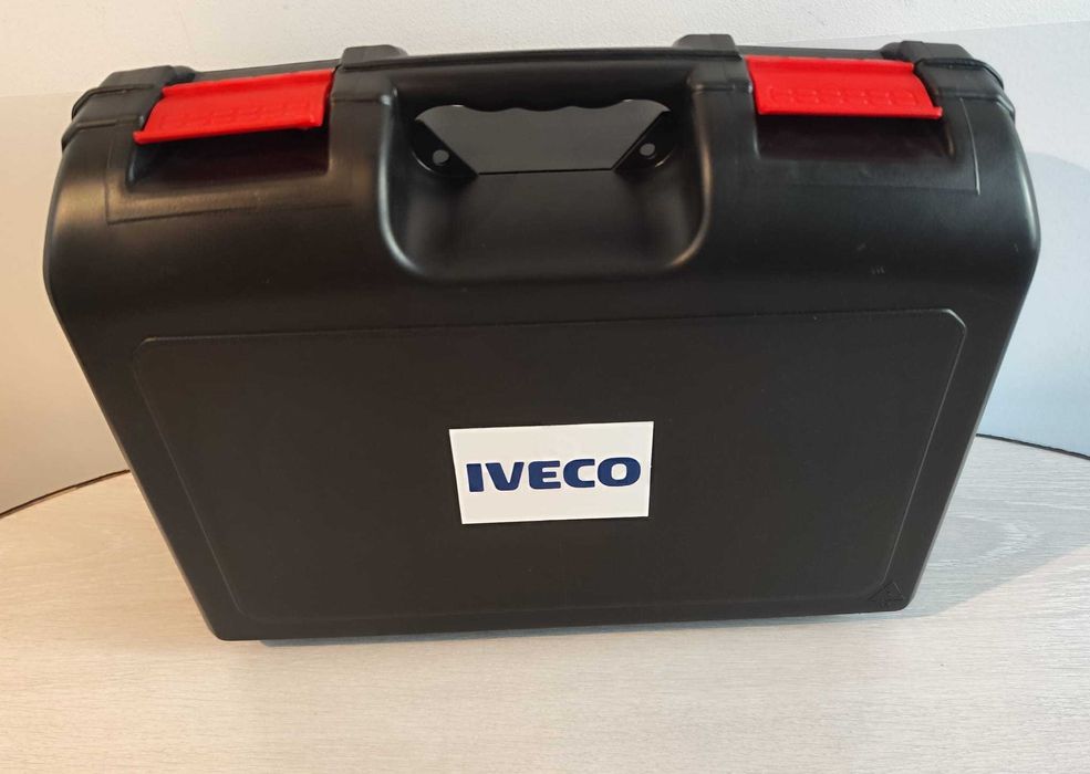 Promotie ! Kit Tester profesional Iveco, Eltrac ECI Inclus Versiune Pro Edition Update la zi (Laptop + cabluri incluse in pret) - stoc Romania