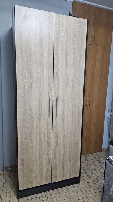 Продам шкаф срочно