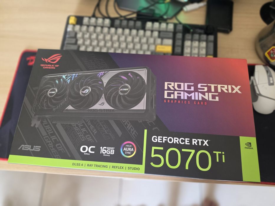 ASUS ROG Strix GeForce RTX 5070 Ti OC Edition – Отлично състояние, гаранция до 16.06.2029 г