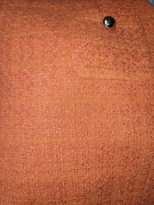 Оранжева пола Lucy