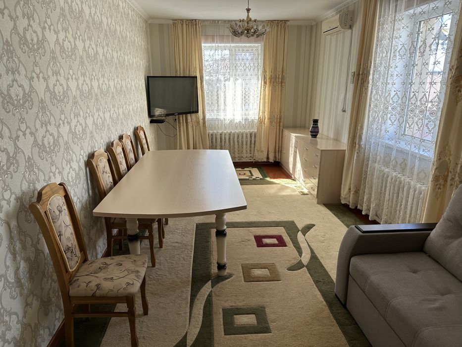 Продам дом в районе новый базар!