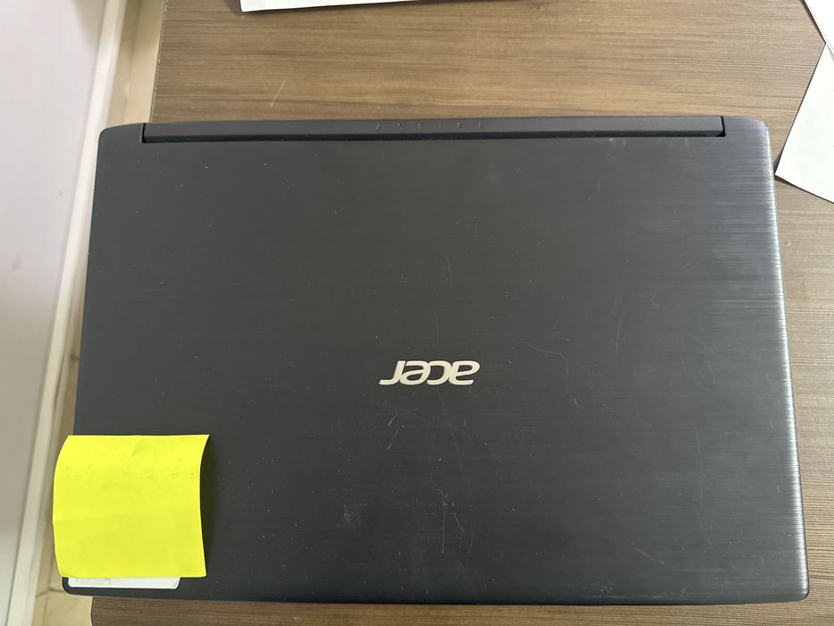 Продам ноутбук бренда acer