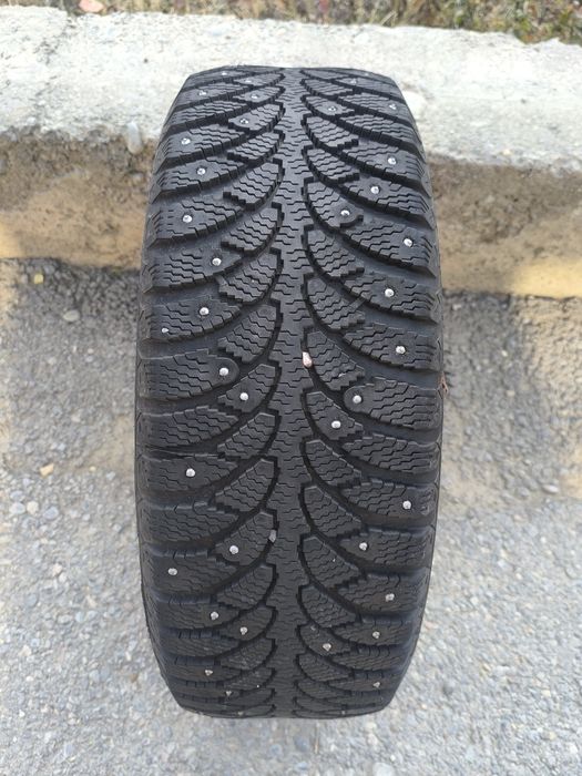 Шины зимние 205/55/R16