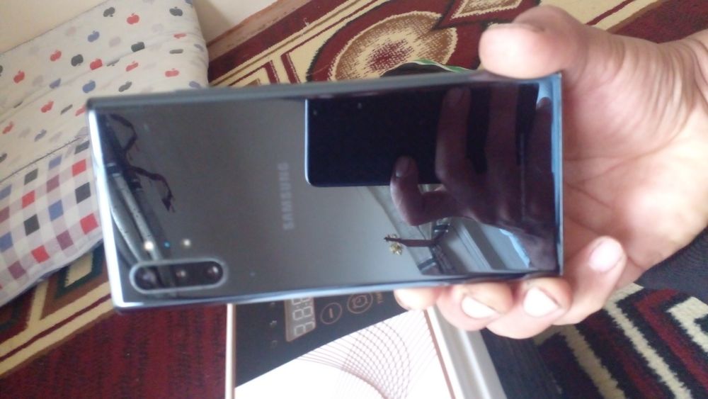 Samsung not 10+ aybi yoq usto ko'rmagan idial sastanaya