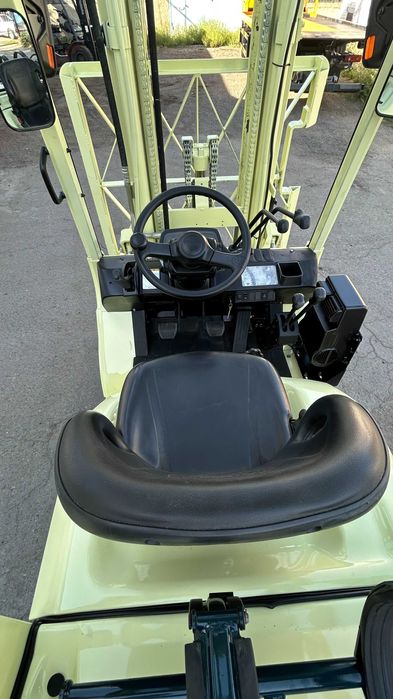 Продам Вилочный погрузчик (кара)