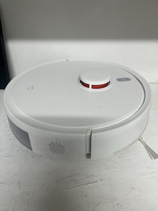 Робот пылесос