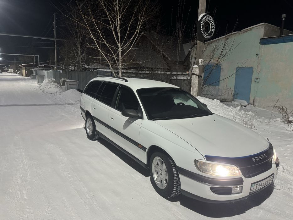 Продам Опель омега универсал
